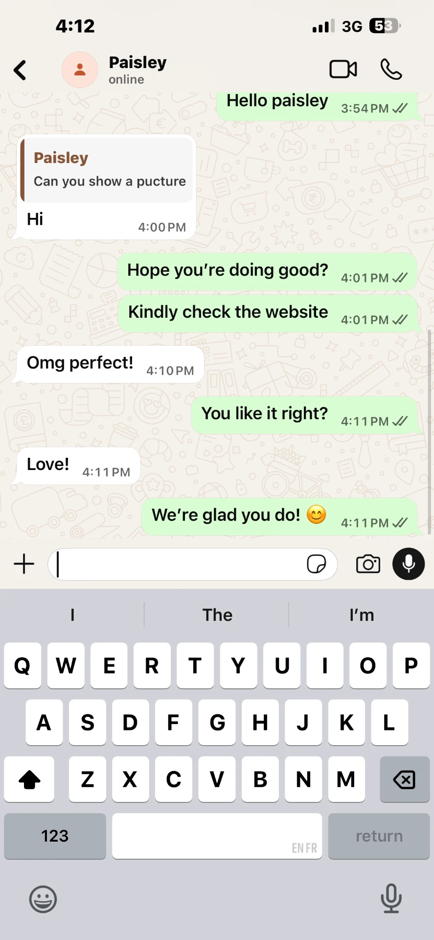 WhatsApp chat: client loves the finished website
